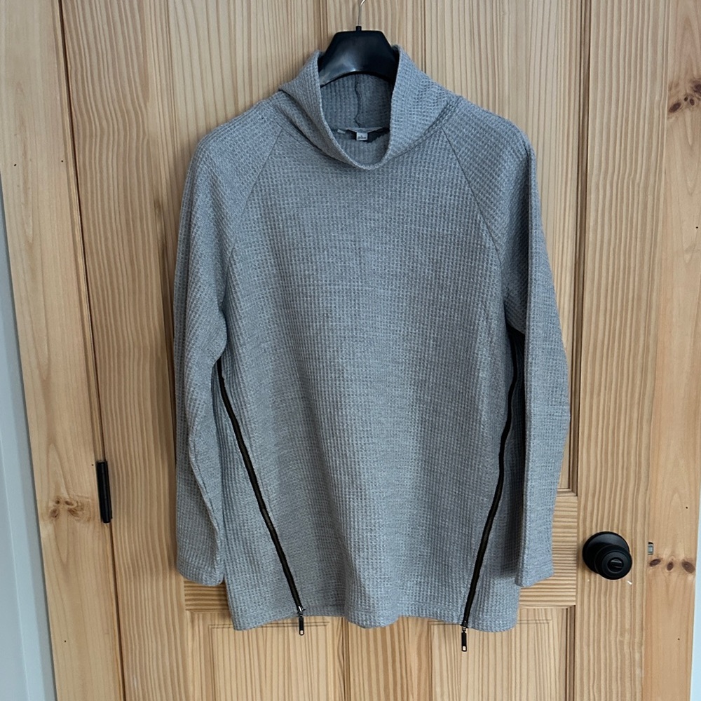 LL Bean Thermal Top